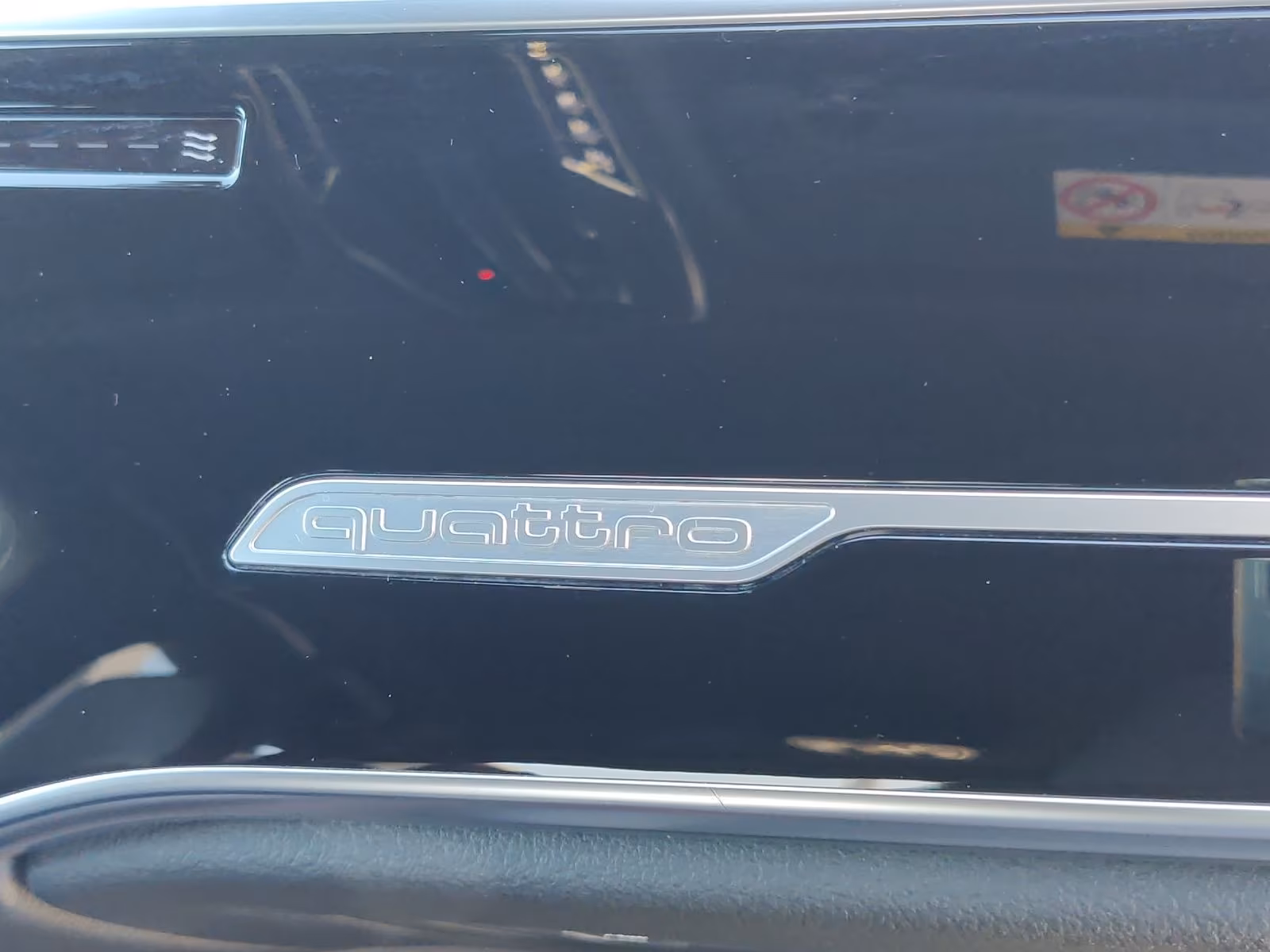 Audi A8 50 TDI (foto 16/22)