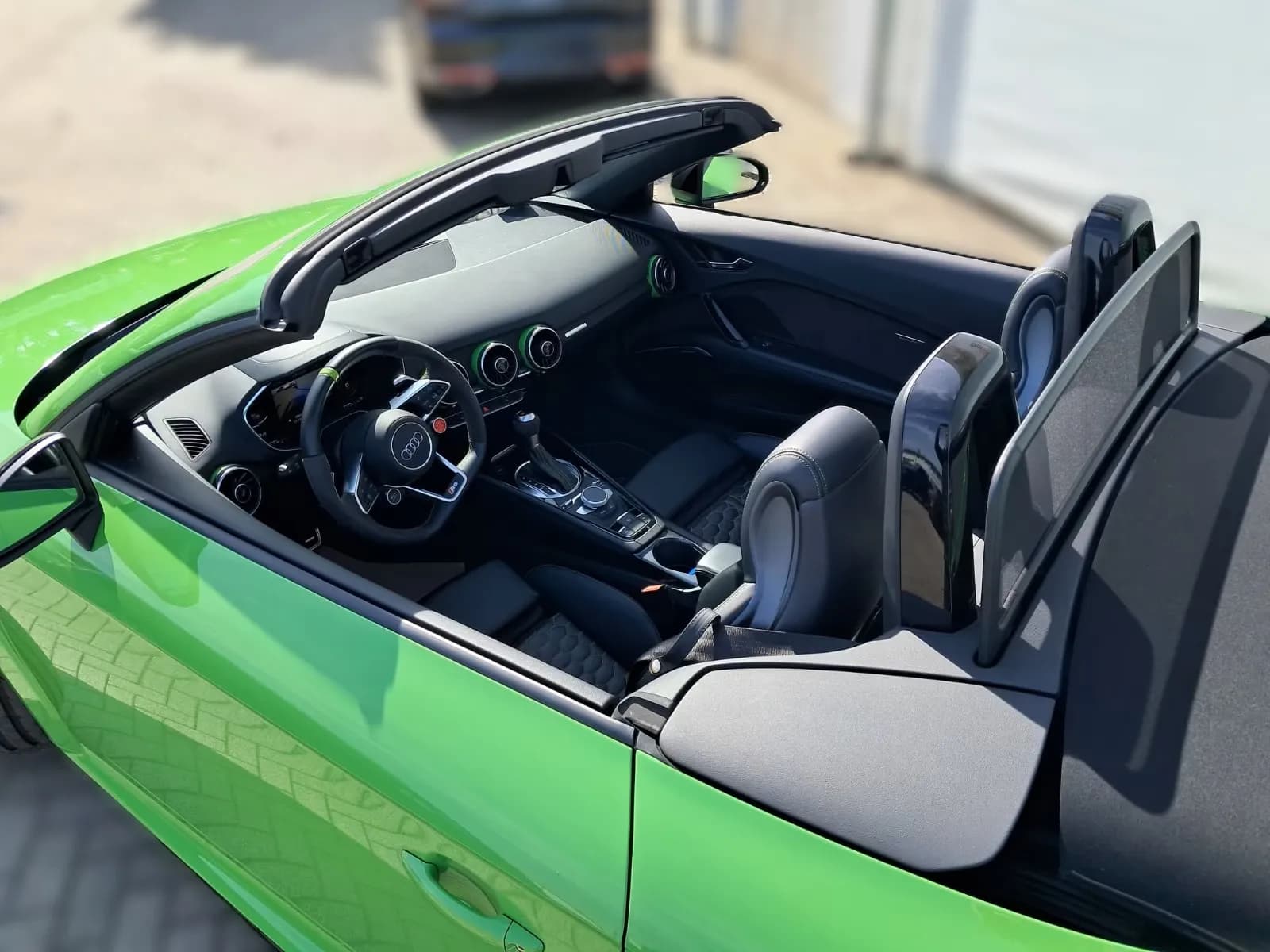 Audi TT RS Roadster (foto 13/30)