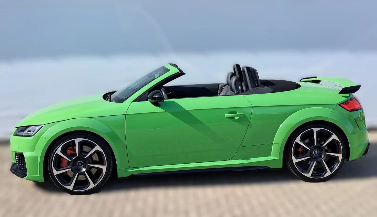Audi TT RS Roadster (foto 11/30)