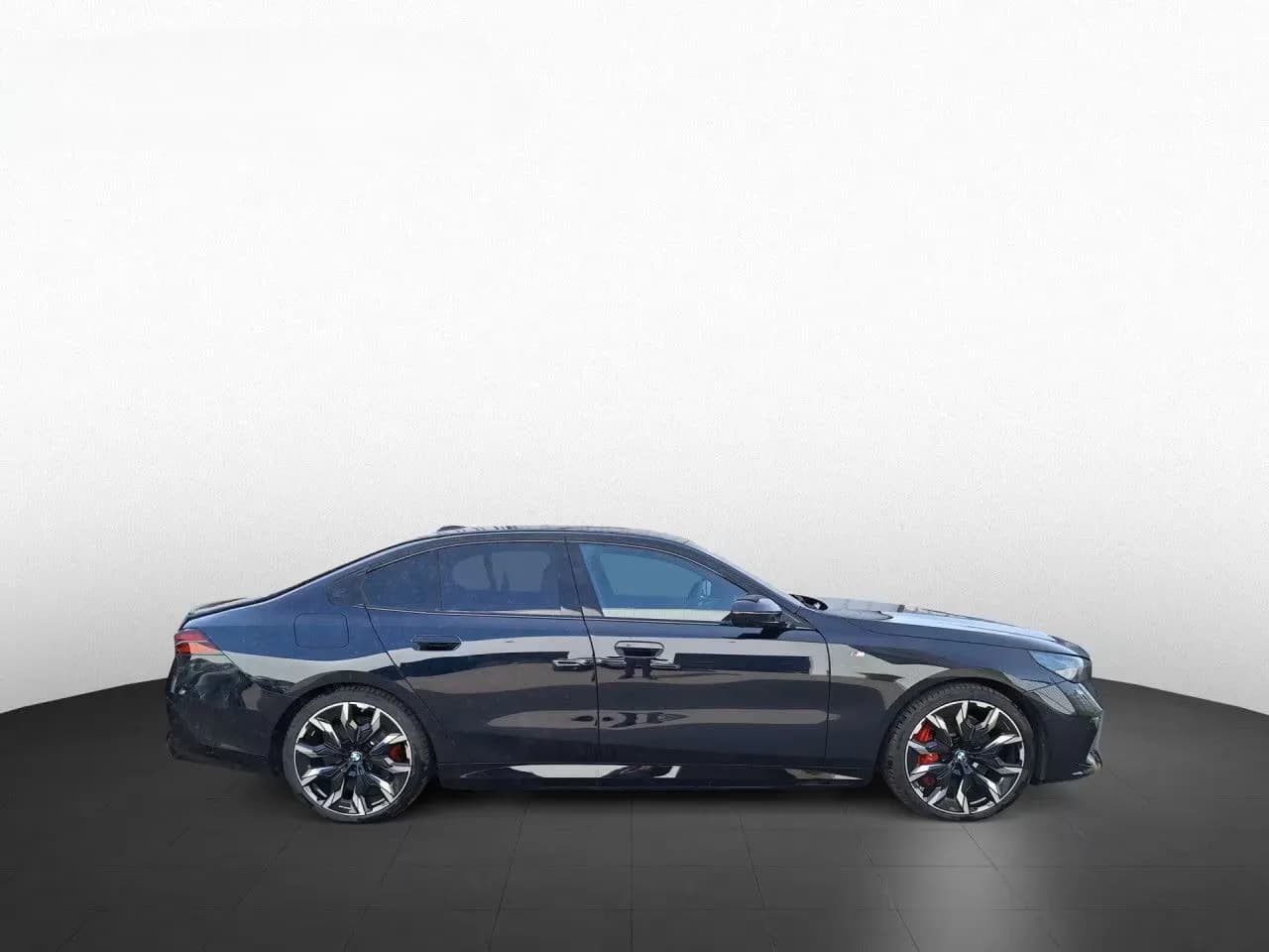 BMW i5 40e (foto 2/13)