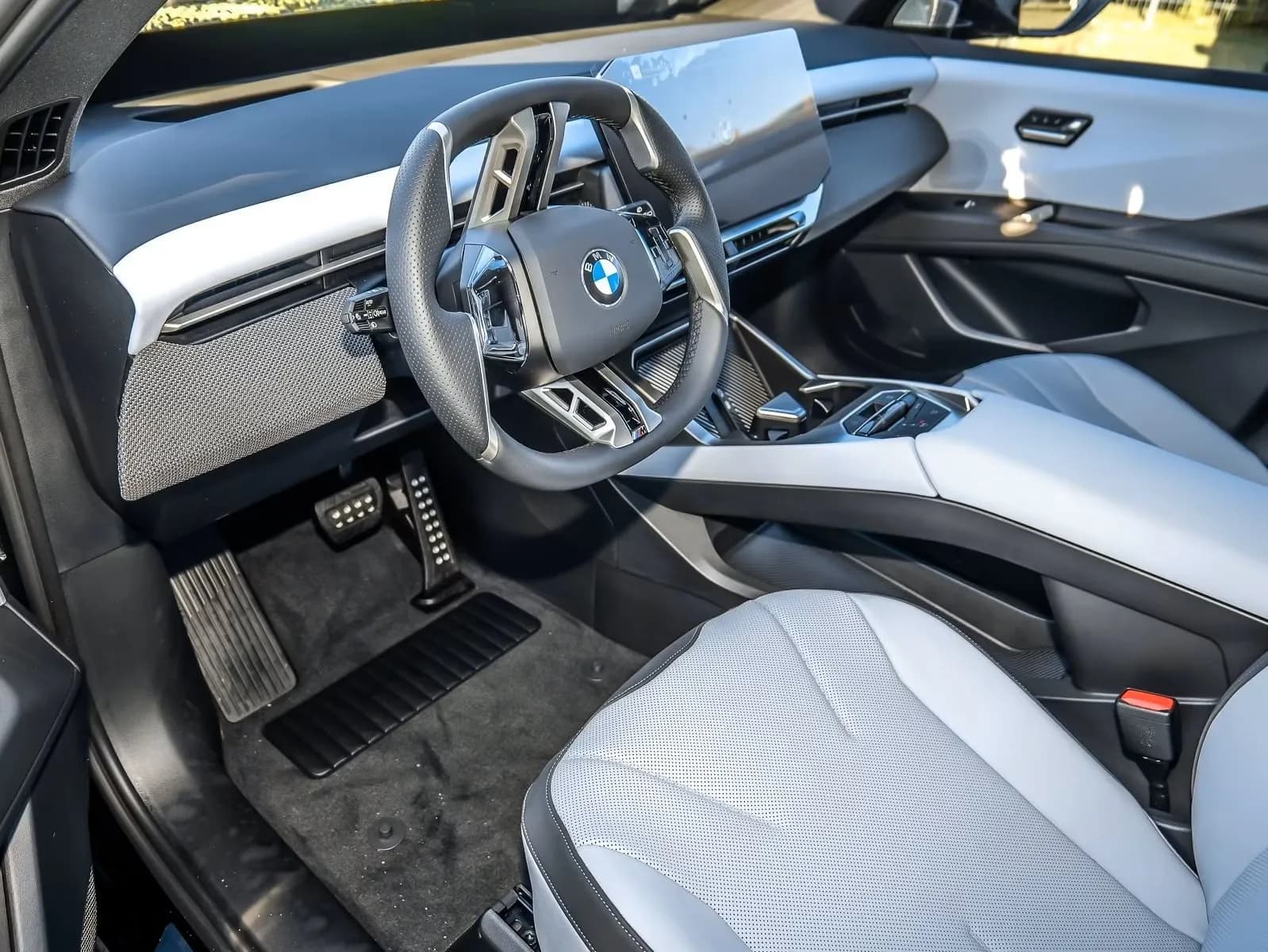 BMW iX3 (foto 11/19)