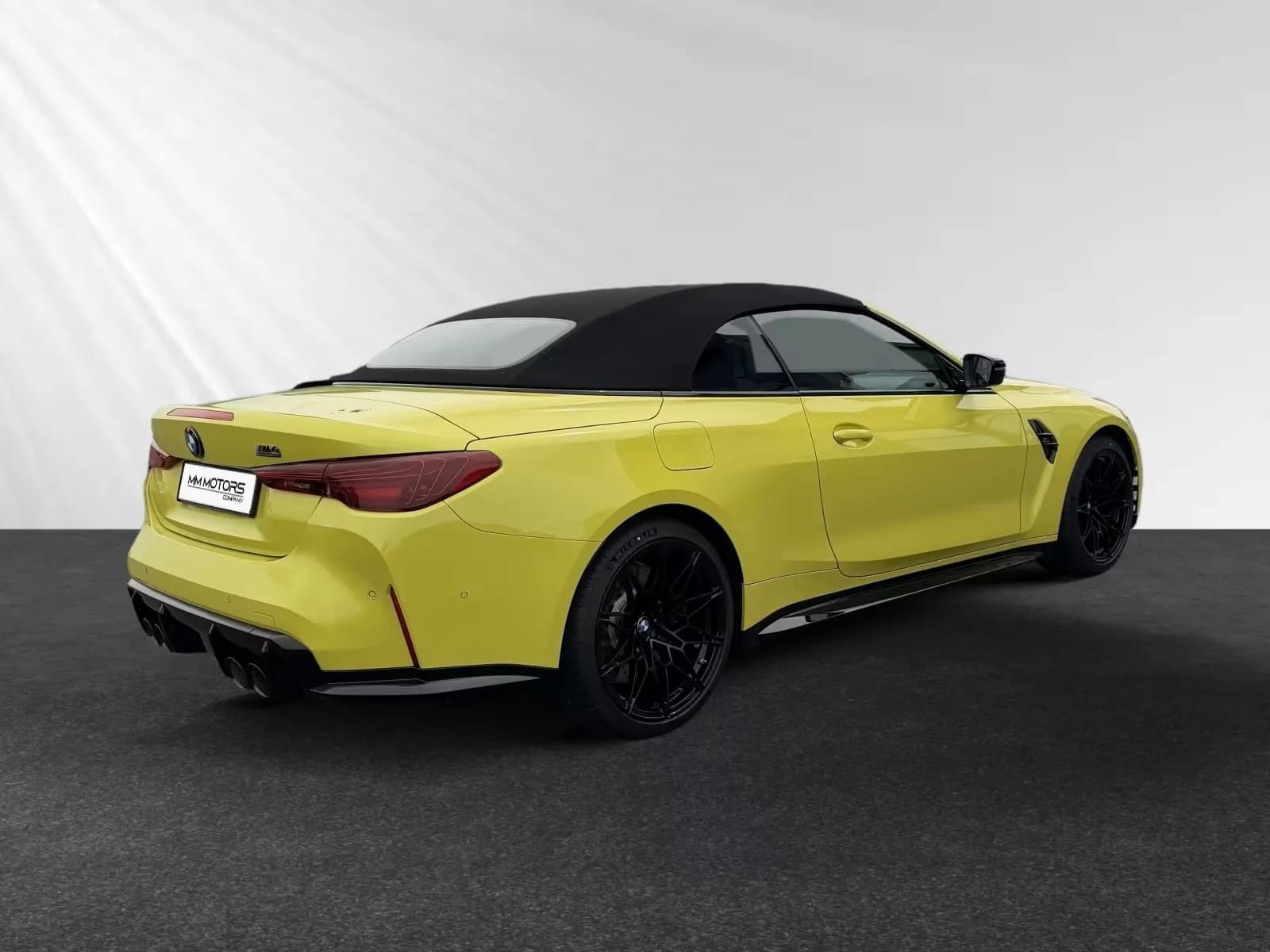 BMW M4 (foto 4/15)