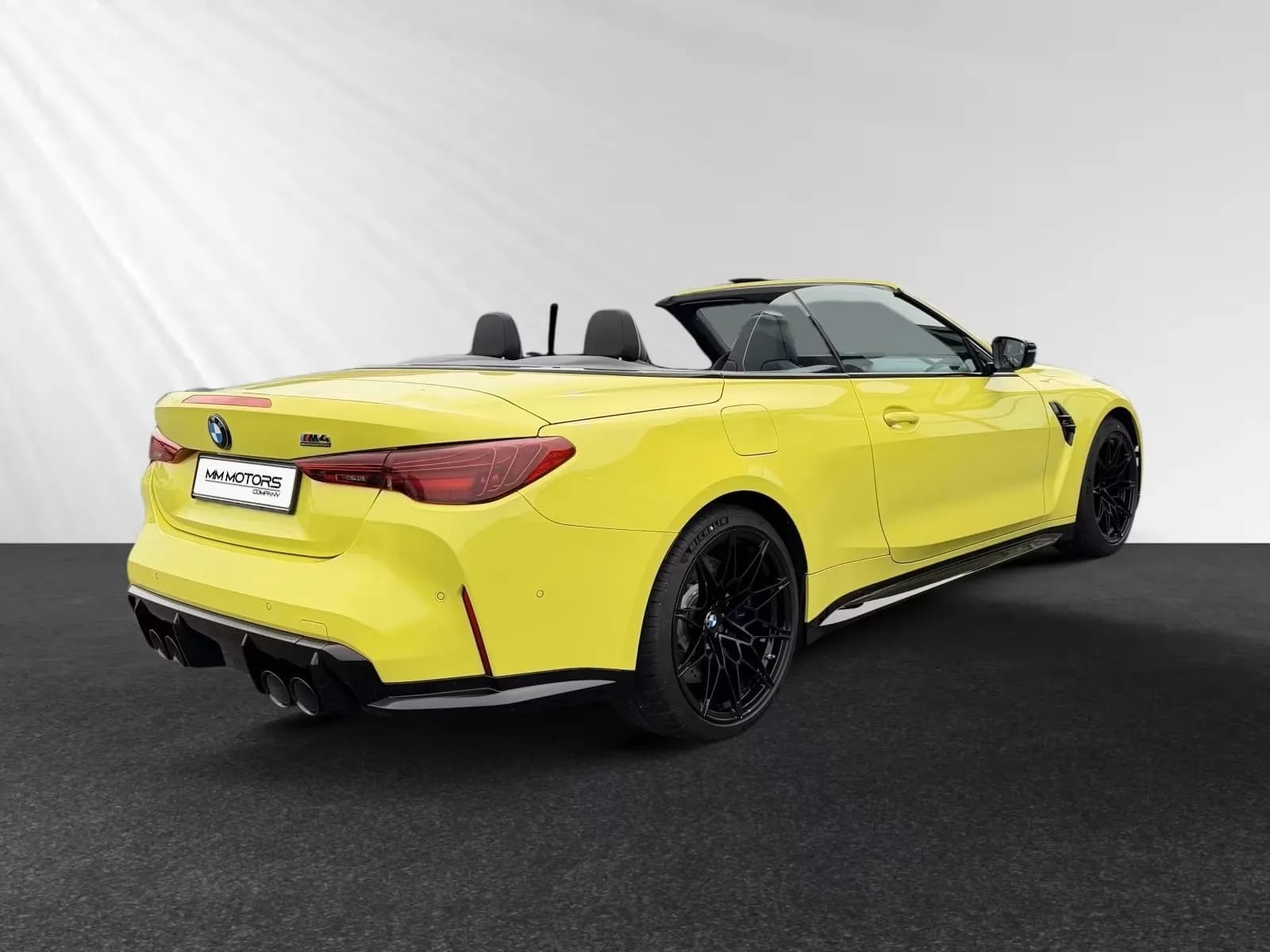 BMW M4 (foto 5/15)
