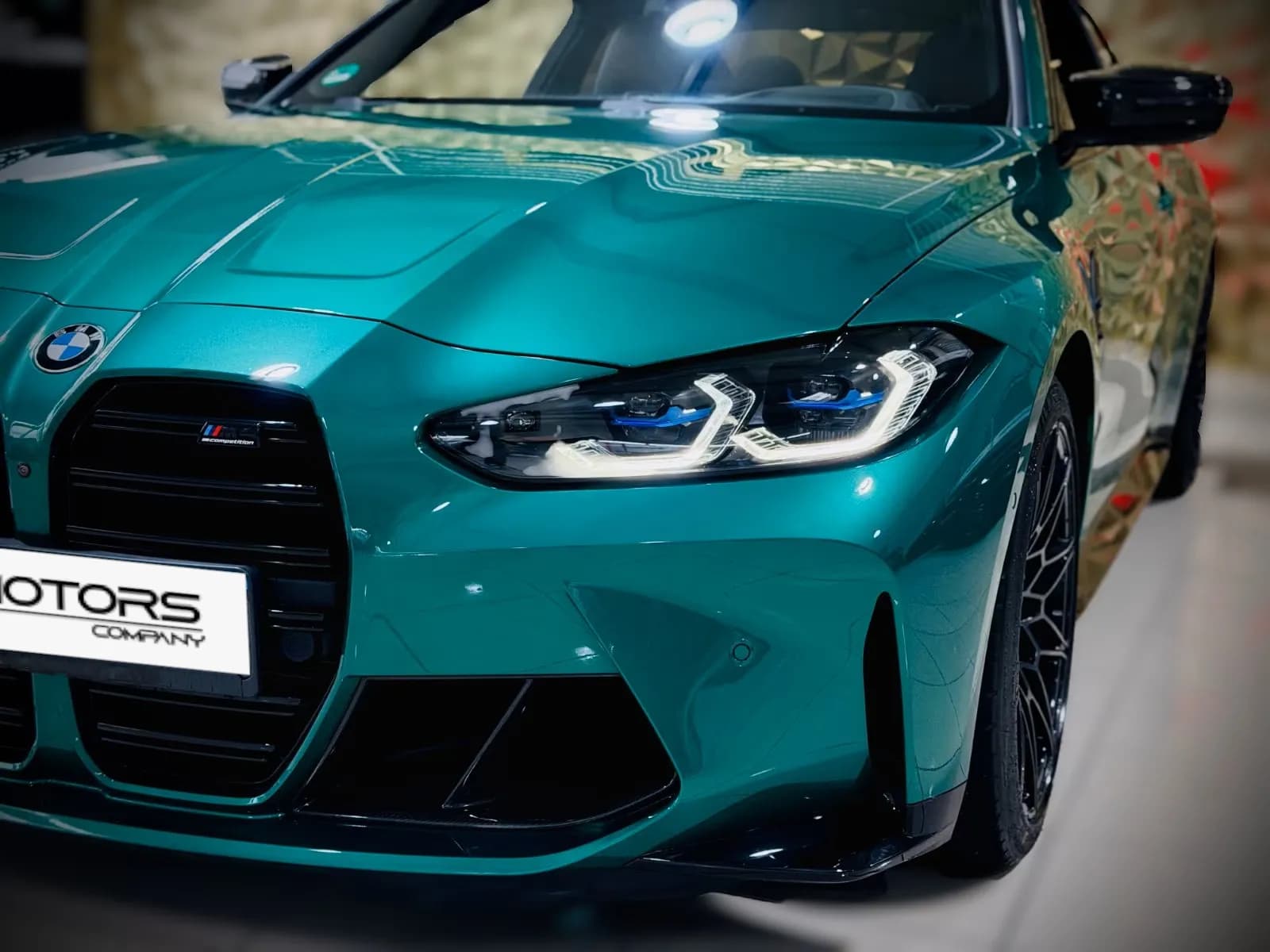 BMW M4 (foto 2/30)