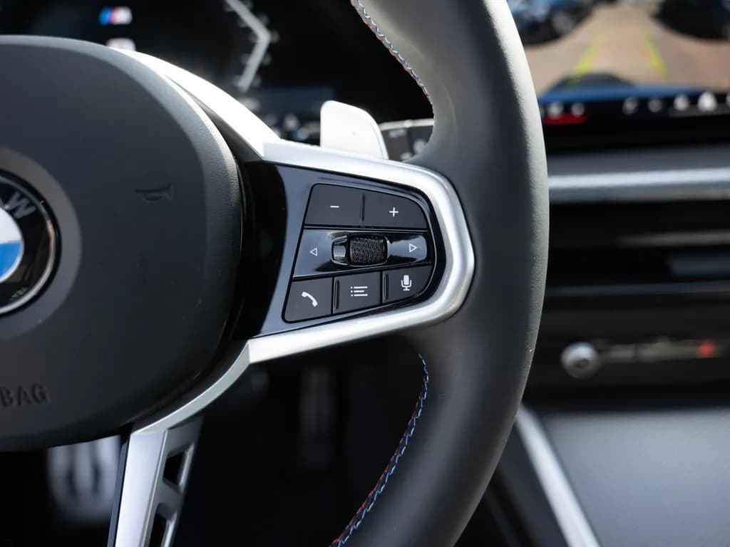 BMW M340i xDrive Touring (foto 17/27)
