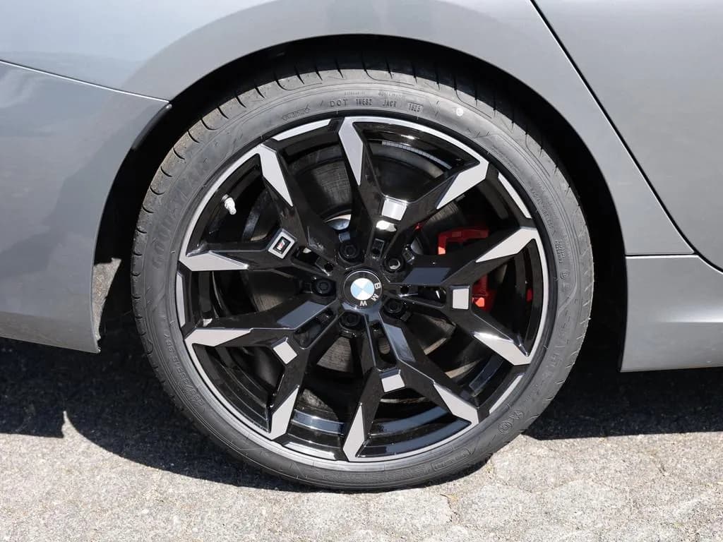 BMW M340i xDrive Touring (foto 22/27)