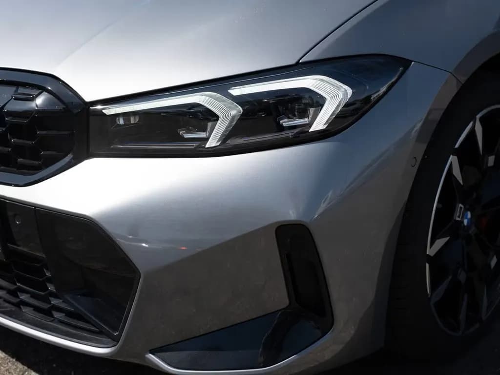 BMW M340i xDrive Touring (foto 2/27)
