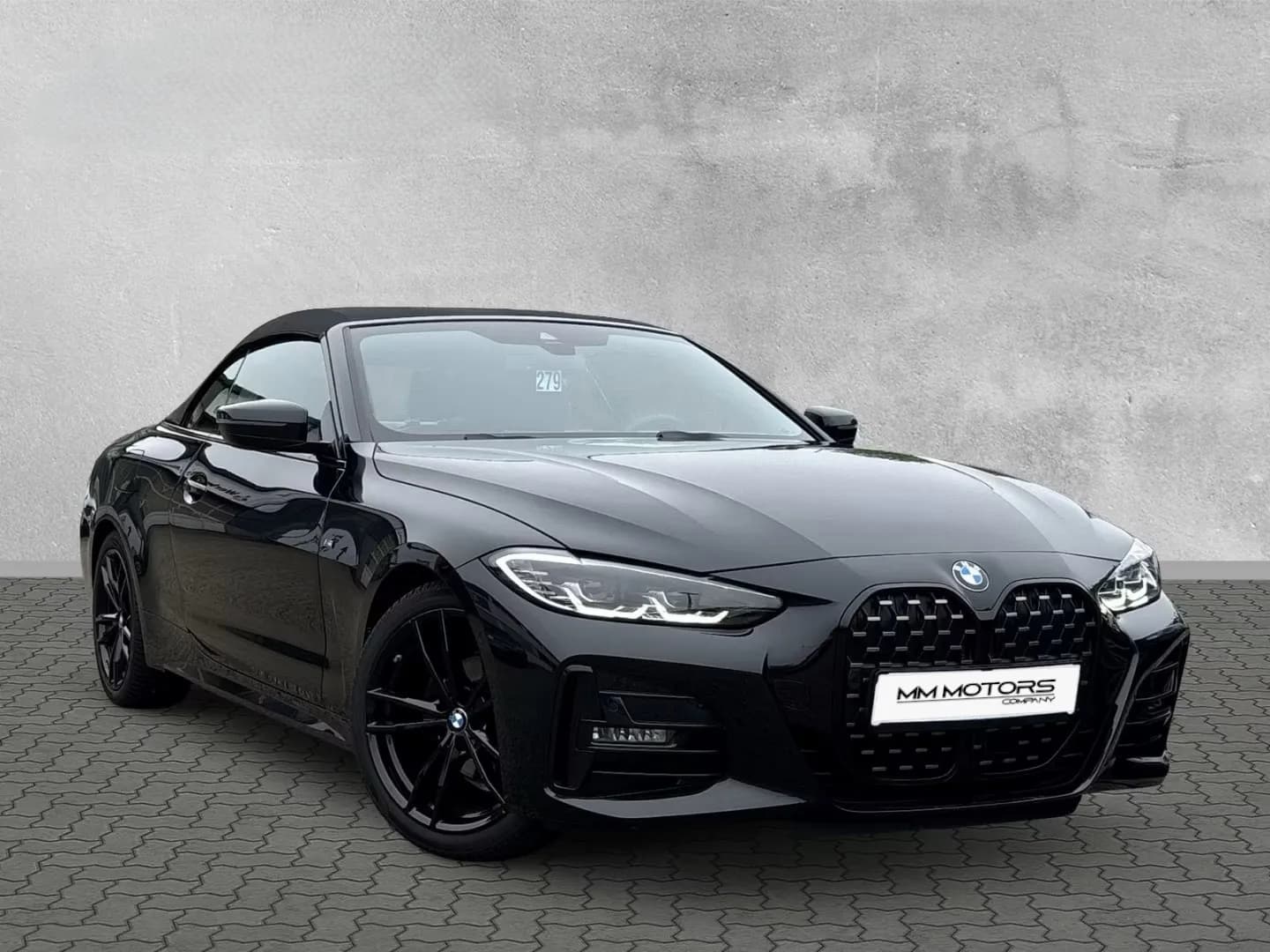 BMW  420i  Cabrio  M-SPORT (foto 2/14)