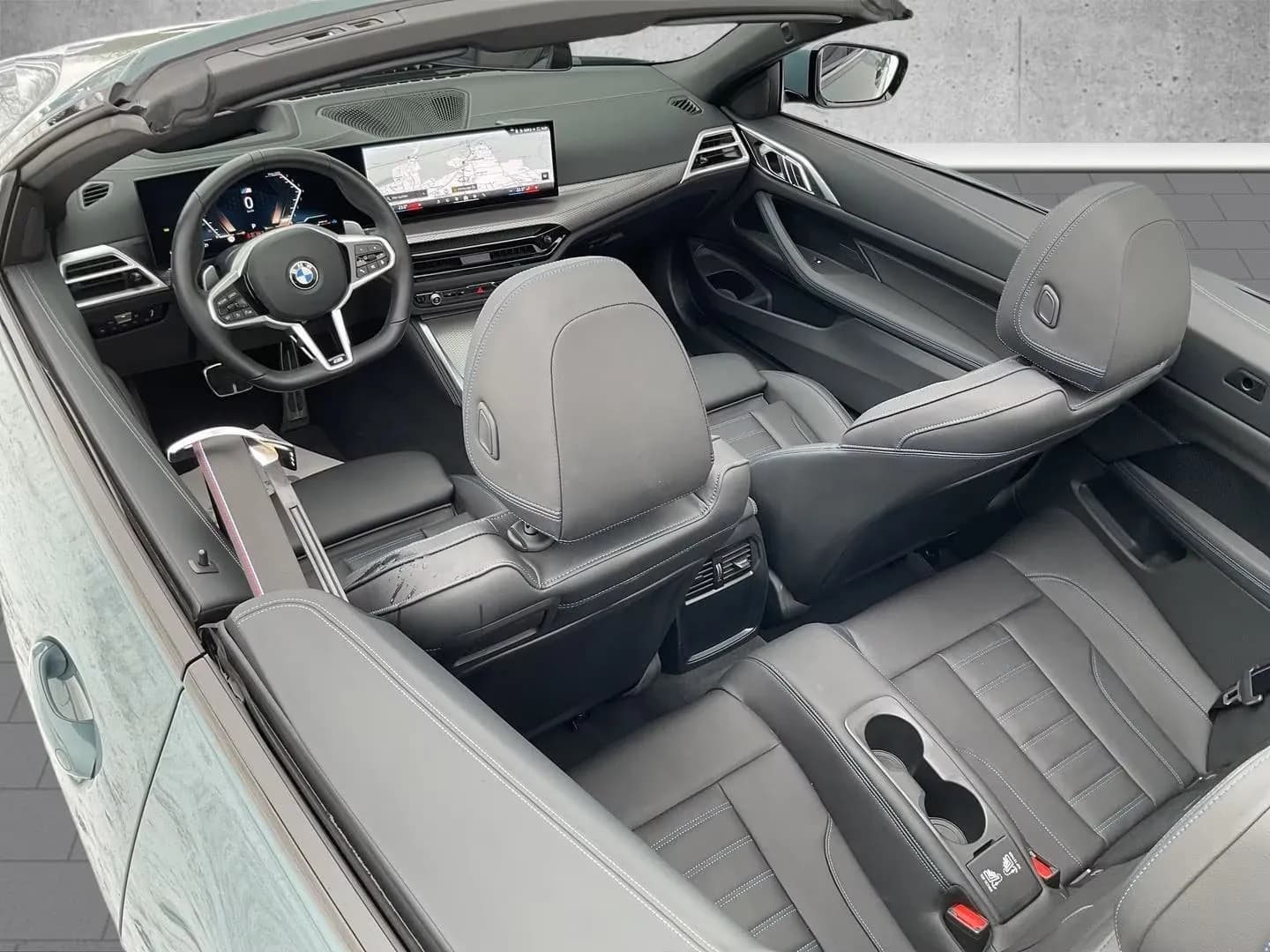 BMW  420i  Cabrio  M Sport (foto 14/25)