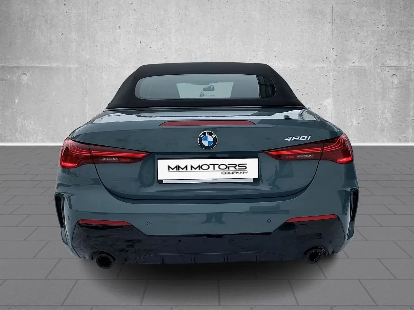 BMW  420i  Cabrio  M Sport (foto 6/25)