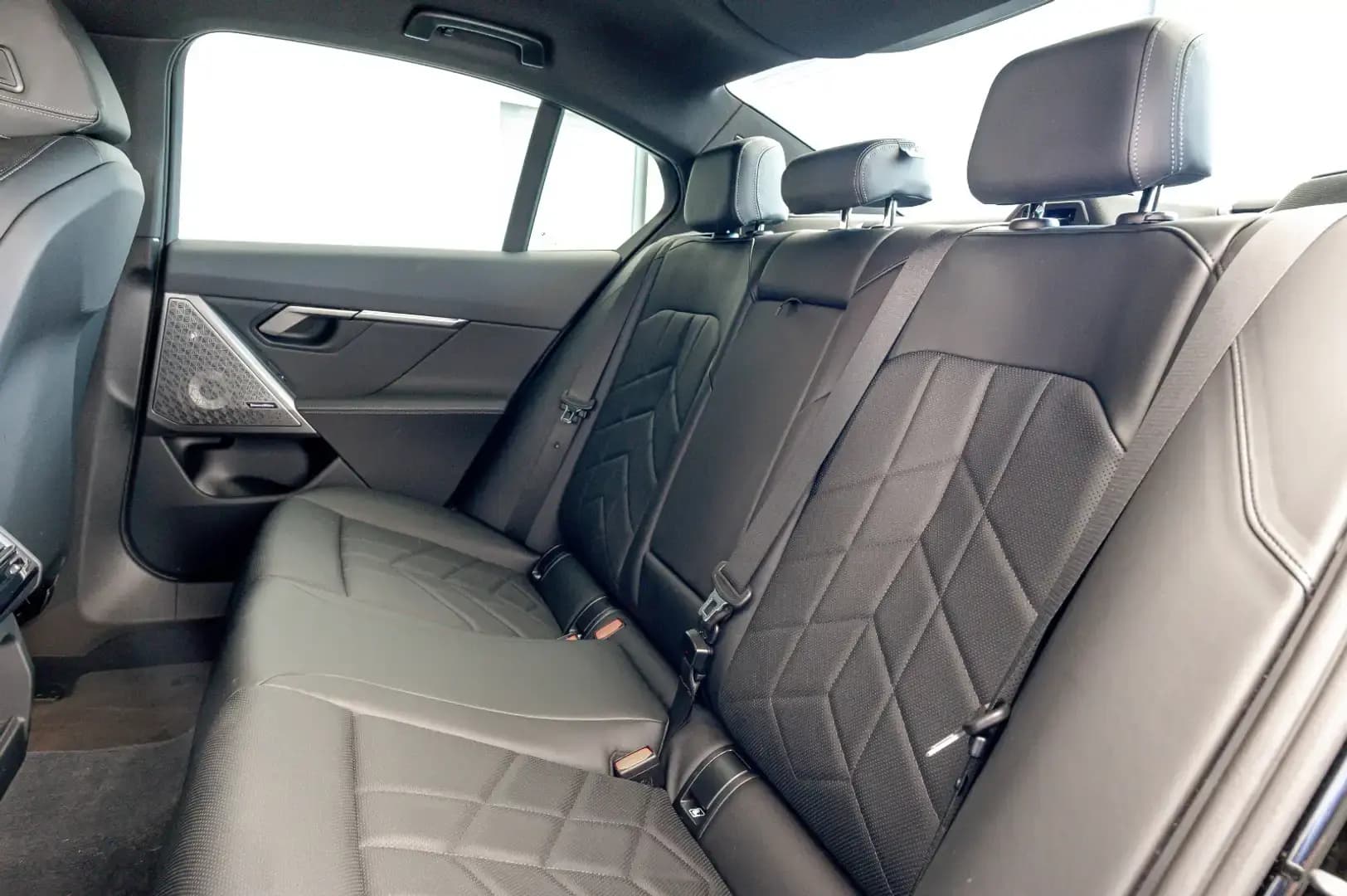 BMW 530e (foto 23/26)