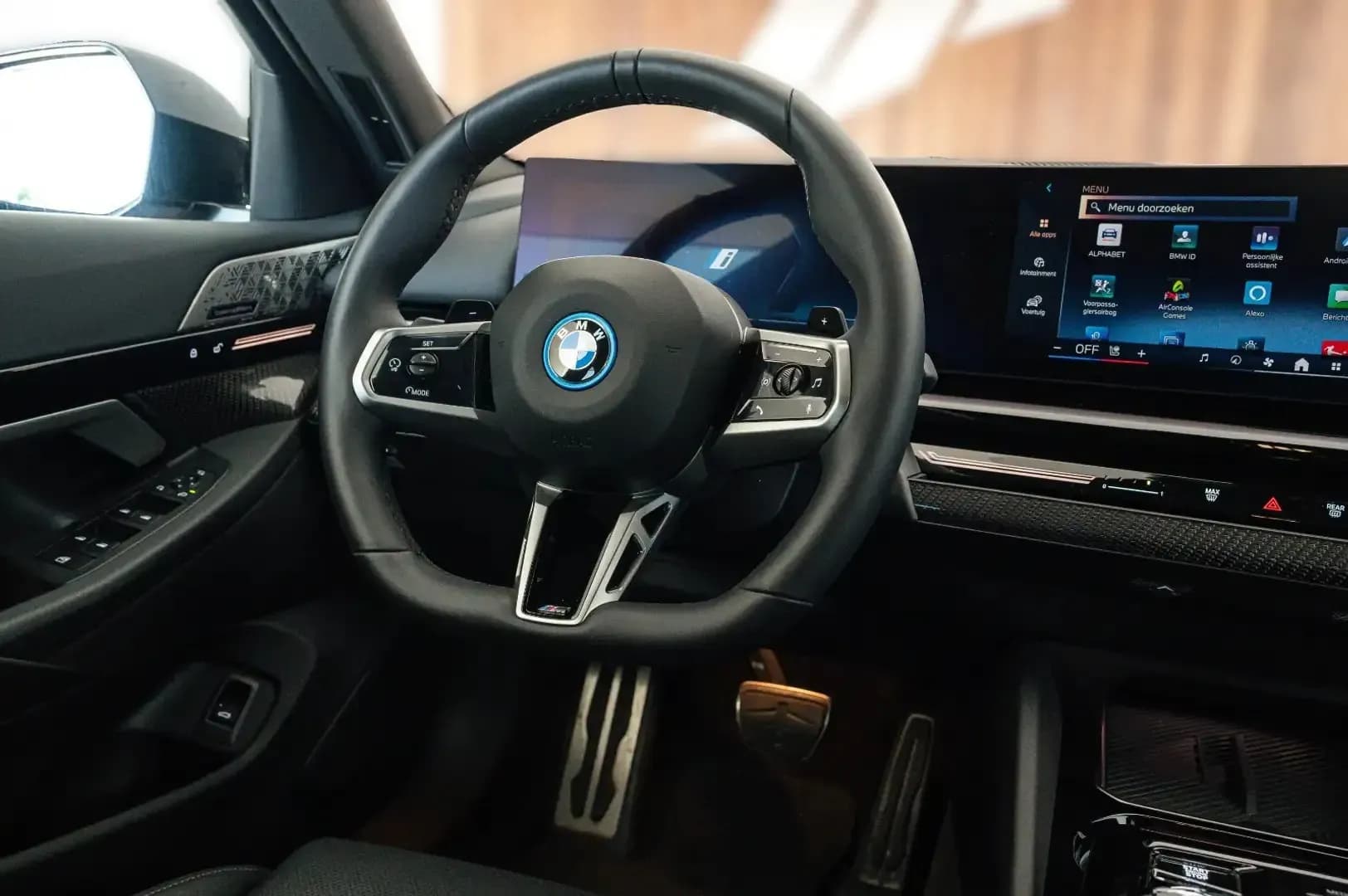 BMW 530e (foto 21/26)