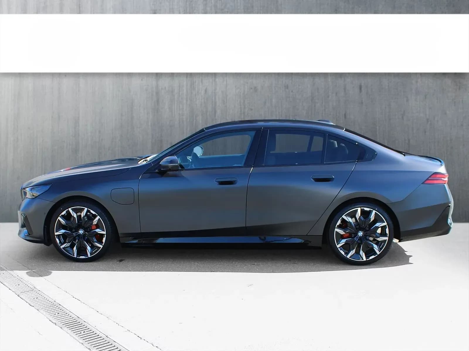 BMW 530e xDrive (foto 8/25)
