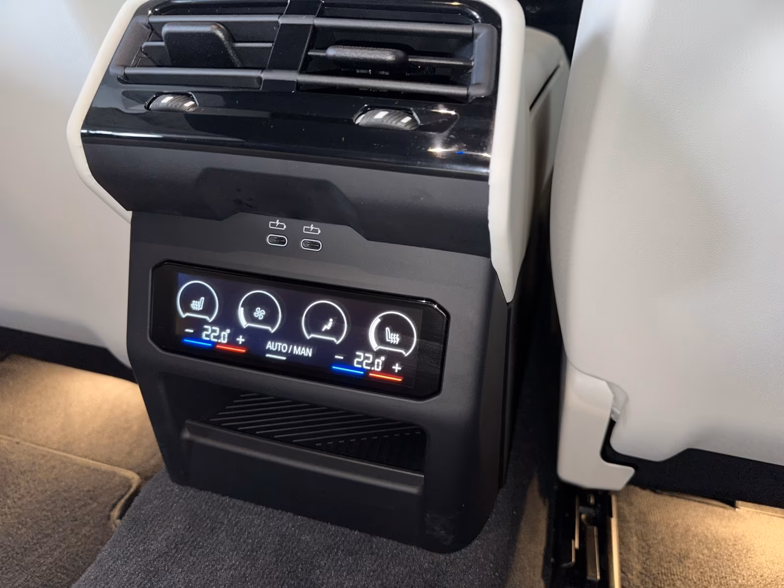BMW 550e (foto 14/17)
