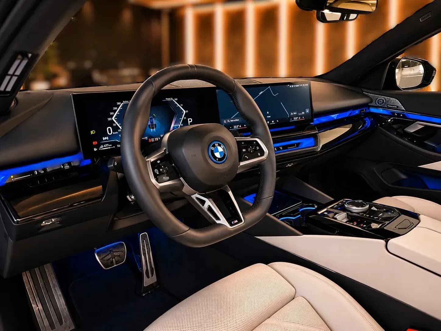 BMW 550e (foto 10/17)