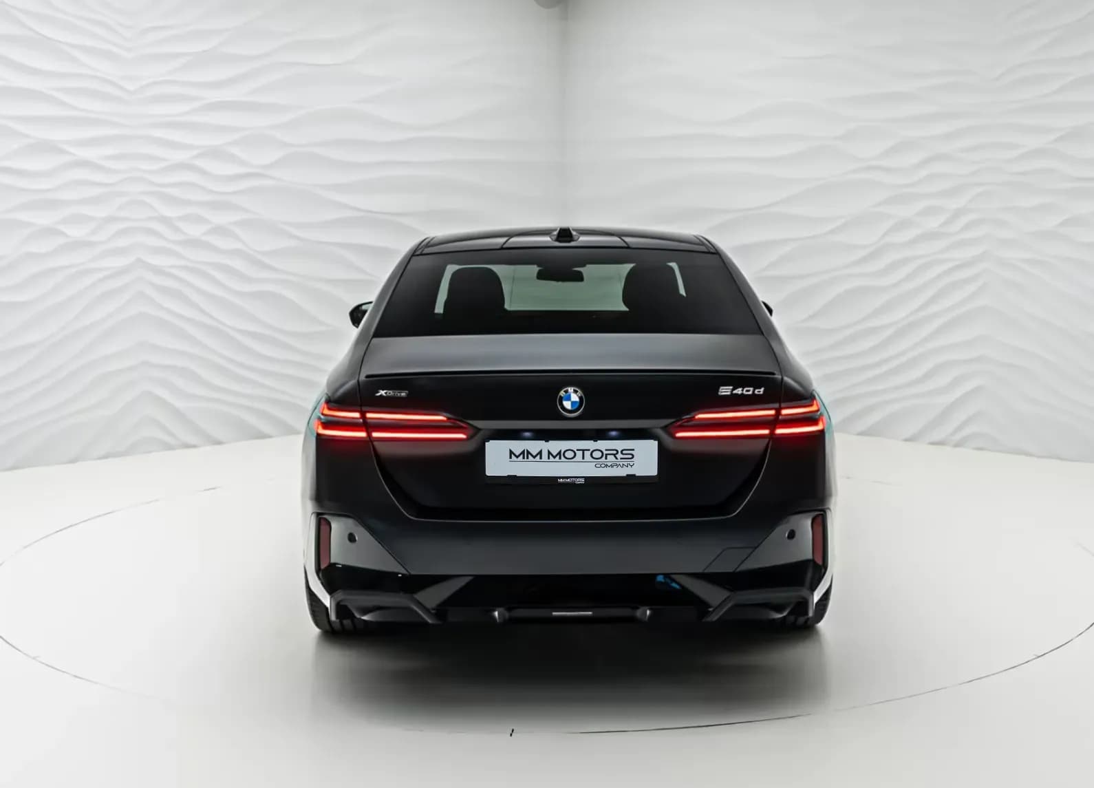 BMW 540d xDrive (foto 5/17)