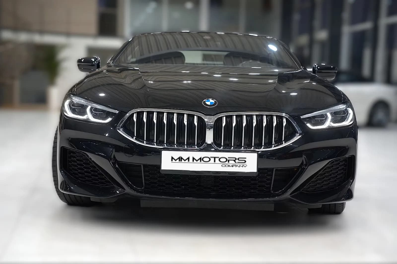 BMW 840i (foto 4/21)