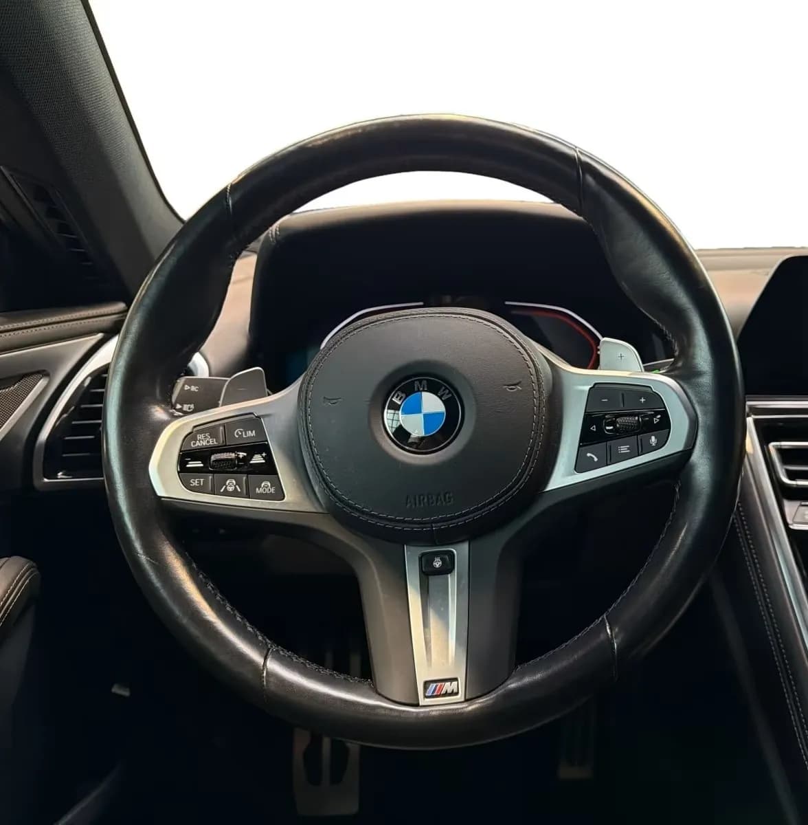 BMW 840i Gran Coupe (foto 12/18)
