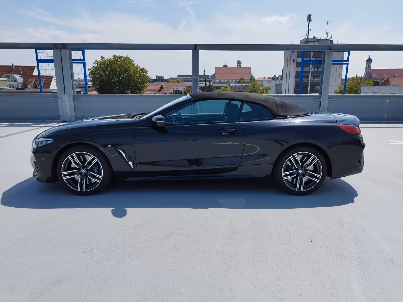 BMW M850i xDrive (foto 10/28)