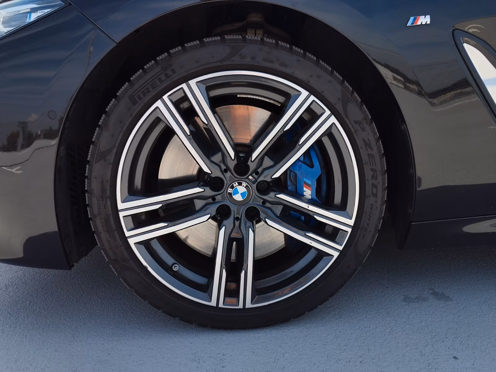 BMW M850i xDrive (foto 28/28)