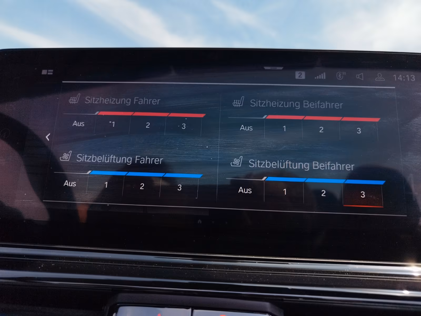 BMW M850i xDrive (foto 22/28)