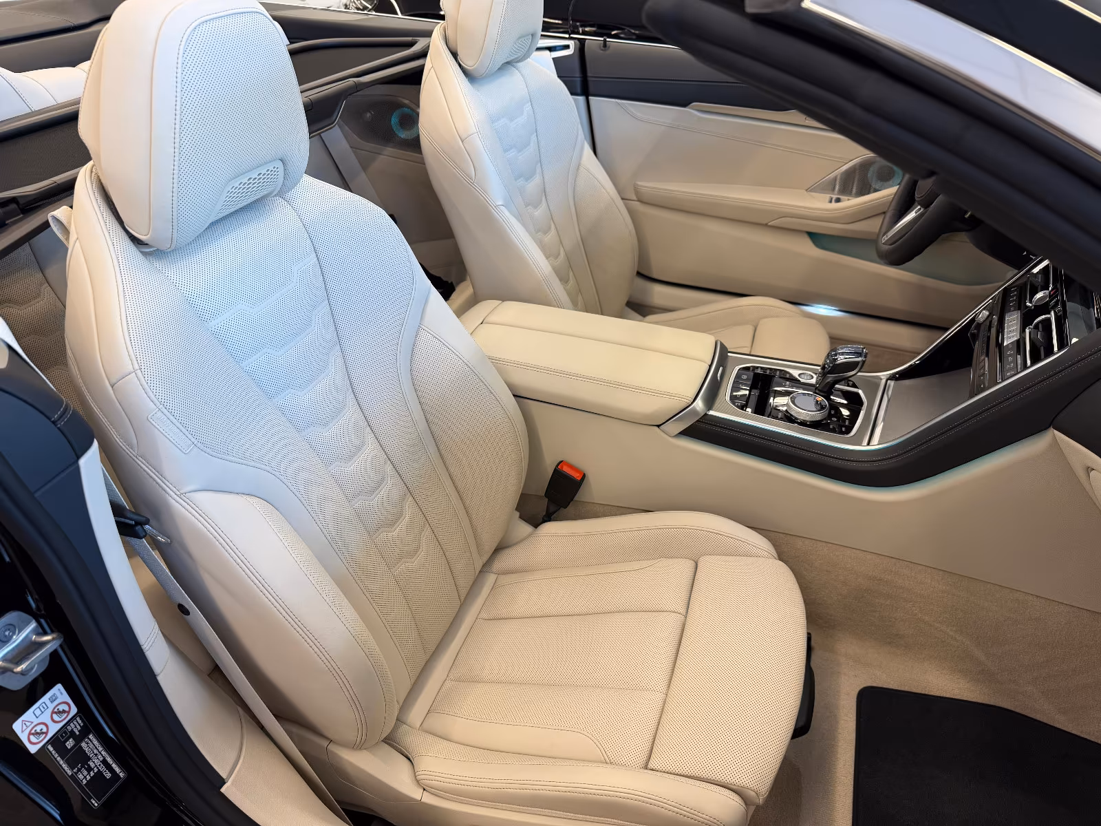 BMW 840i xDrive (foto 7/15)