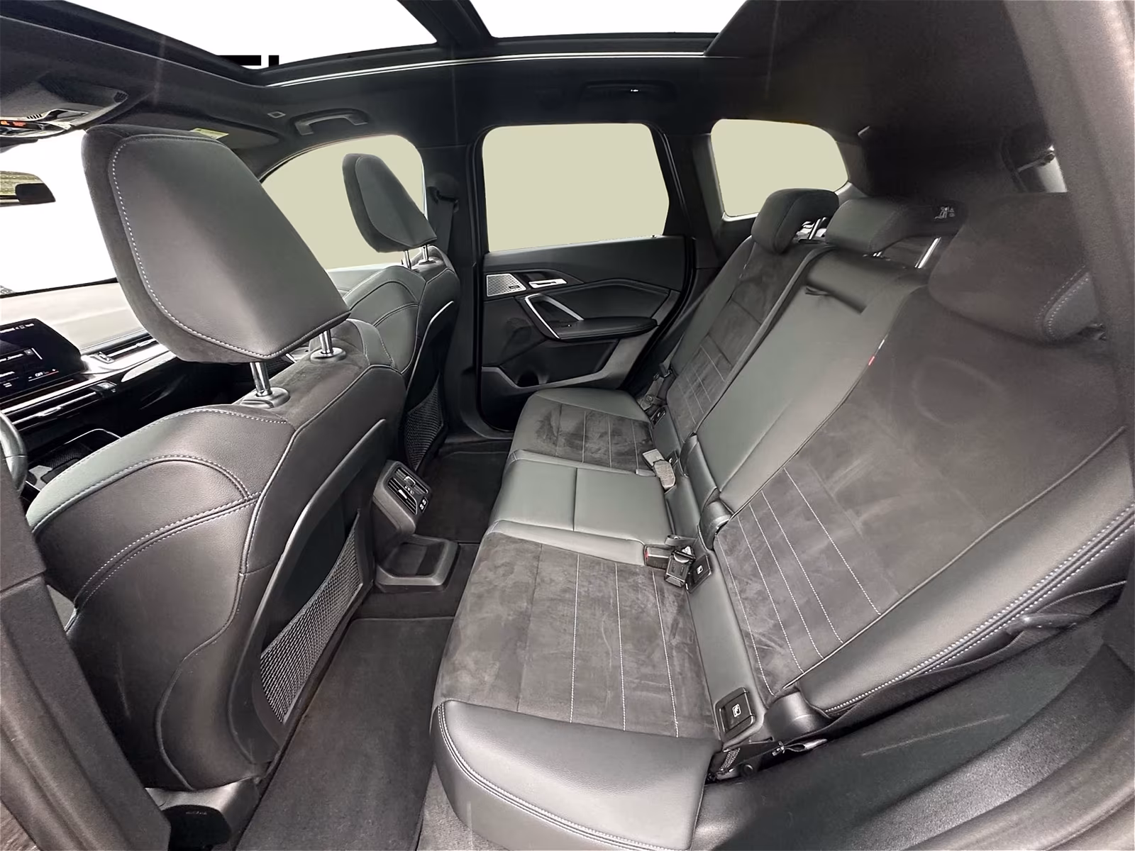 BMW X1 30e (foto 10/10)