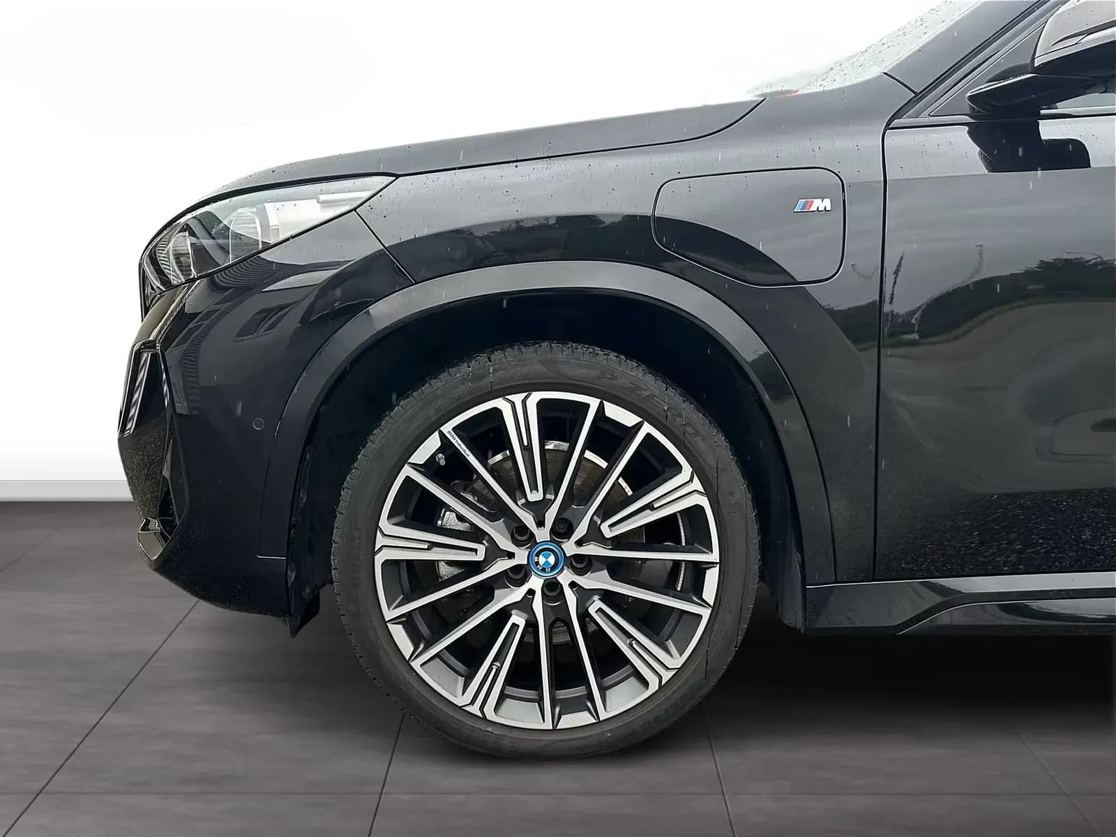 BMW X1 30e (foto 7/10)