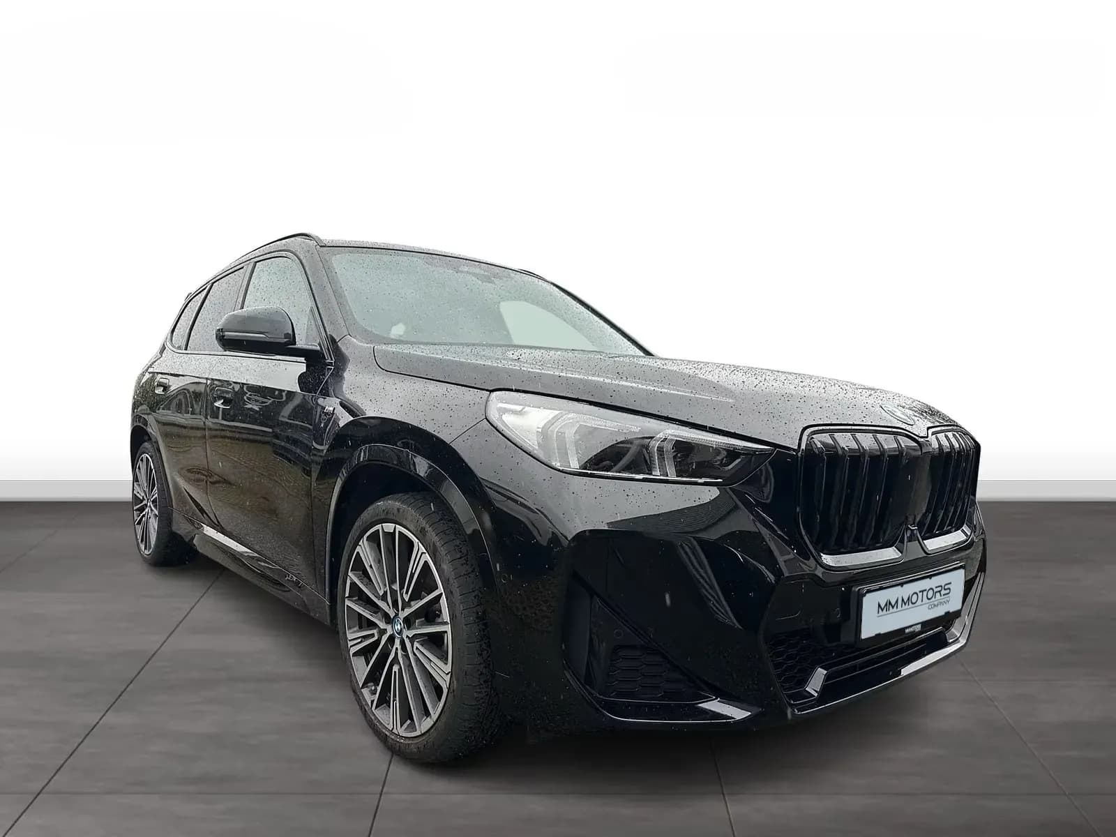 BMW X1 30e (foto 3/10)