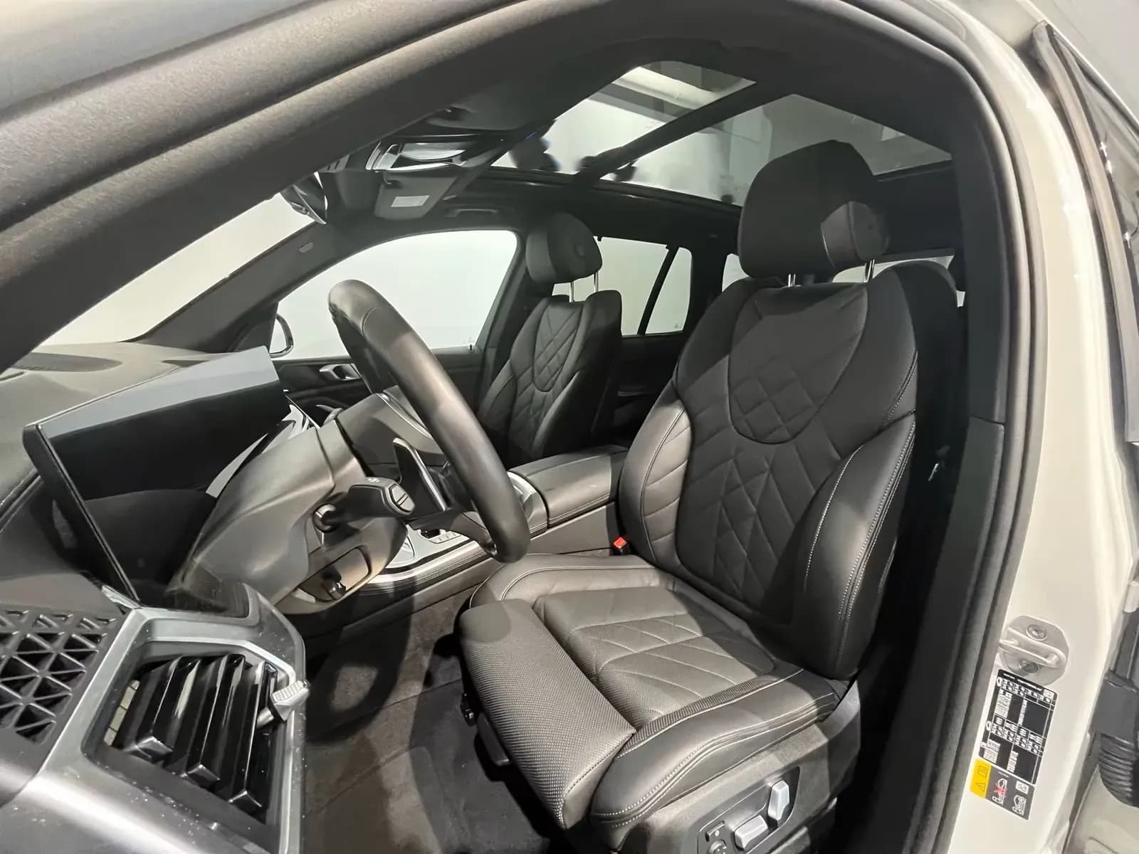 BMW X5 50e (foto 8/15)