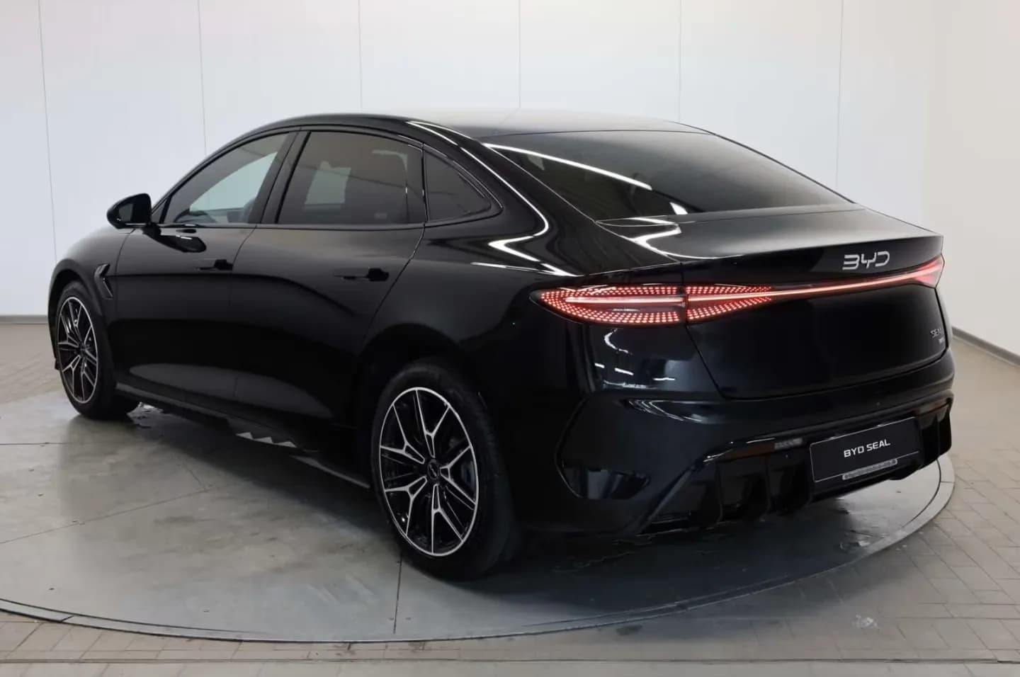 BYD SEAL Performance (foto 8/22)