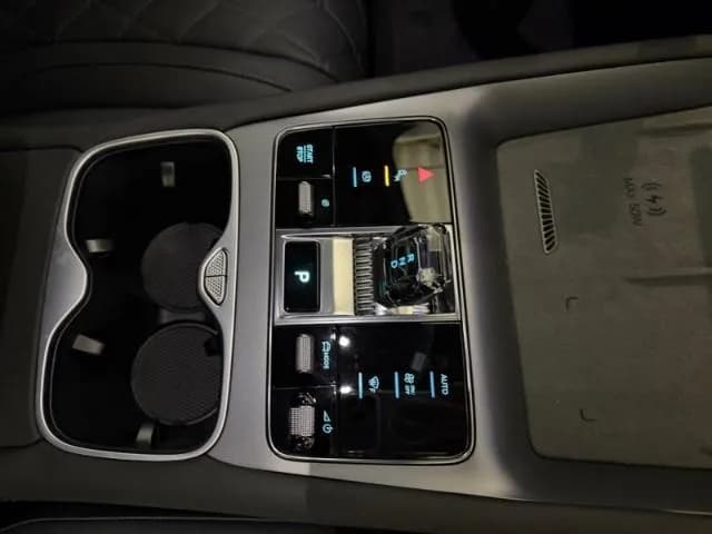 BYD SEALION 7 (foto 16/20)