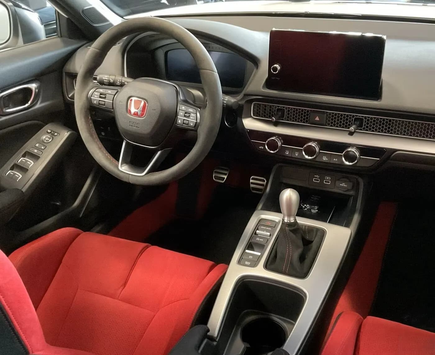 Honda Civic Type R (foto 8/18)