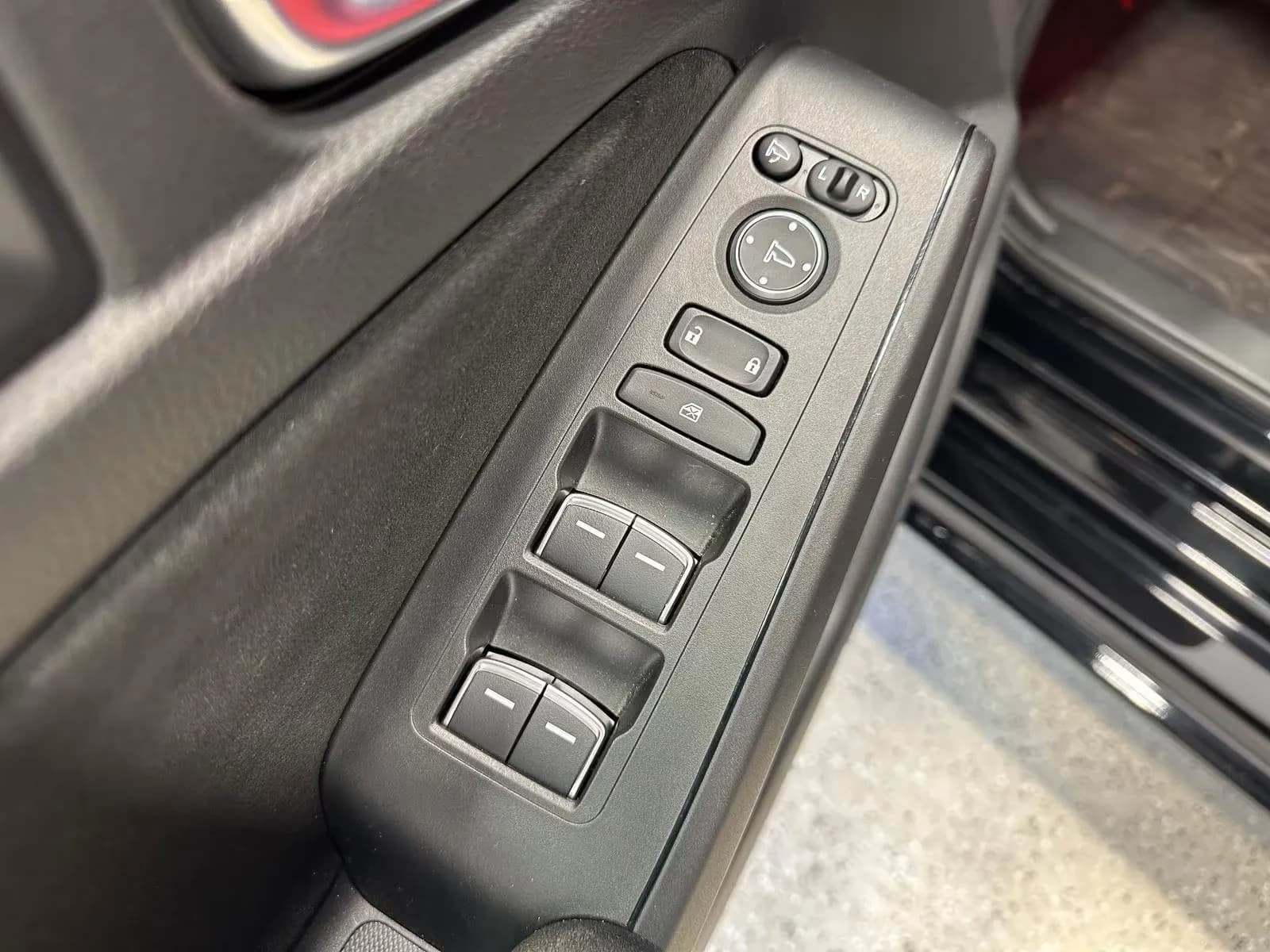 Honda Civic Type R (foto 10/24)