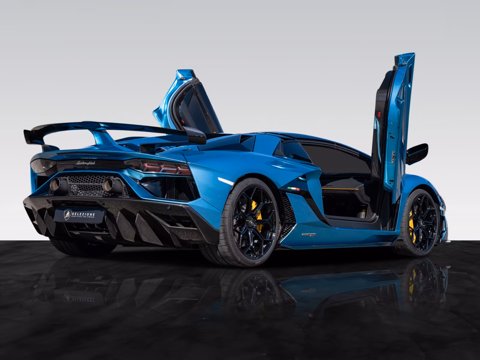 Lamborghini Aventador SVJ (foto 13/30)