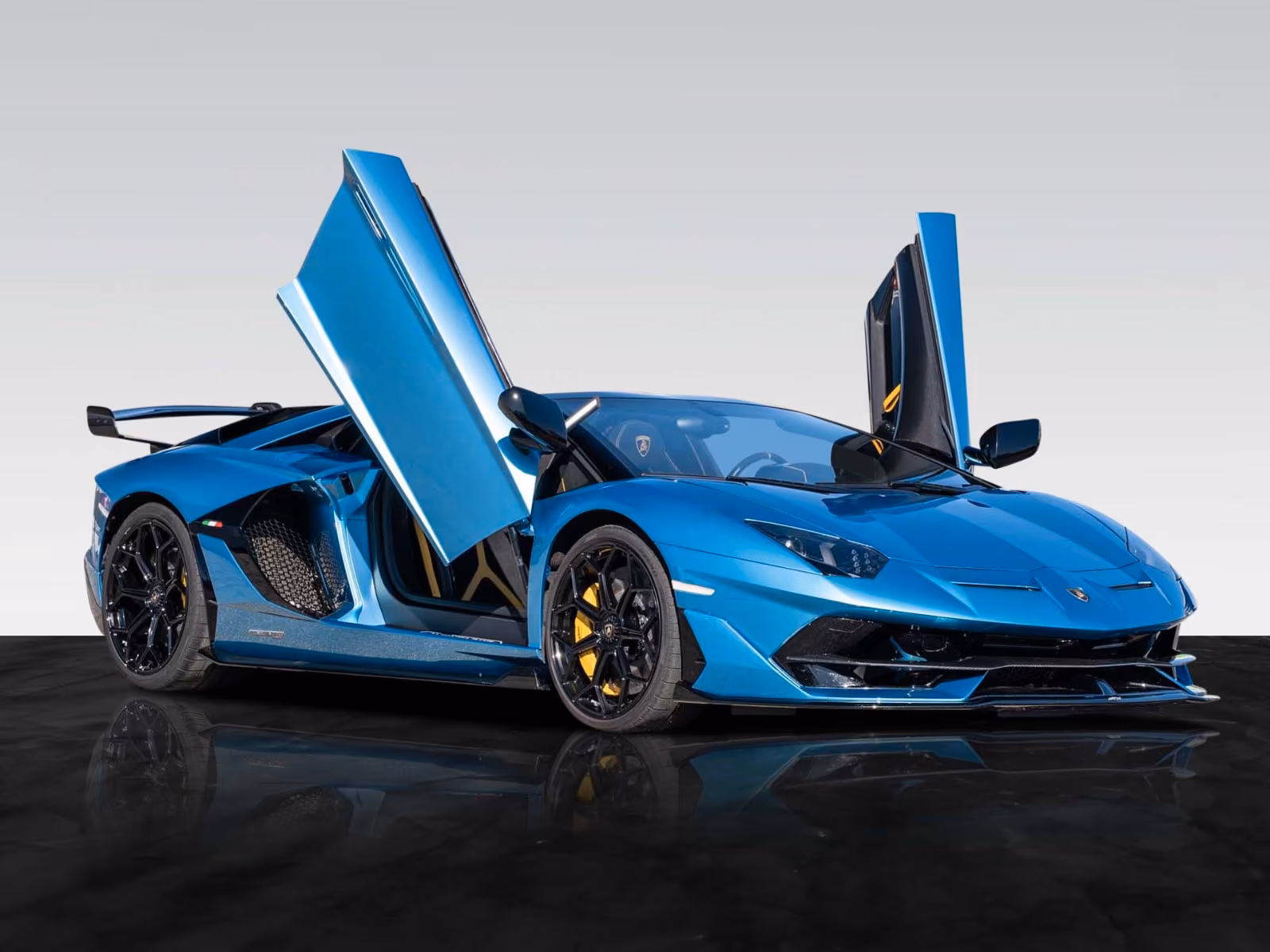 Lamborghini Aventador SVJ (foto 4/30)