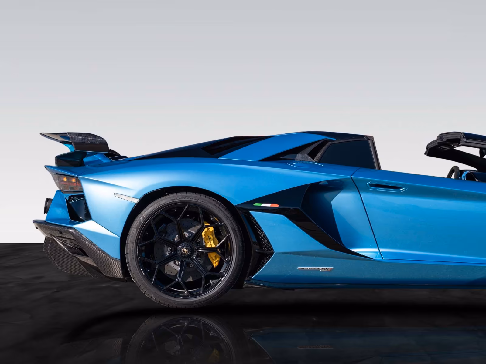 Lamborghini Aventador SVJ (foto 8/30)