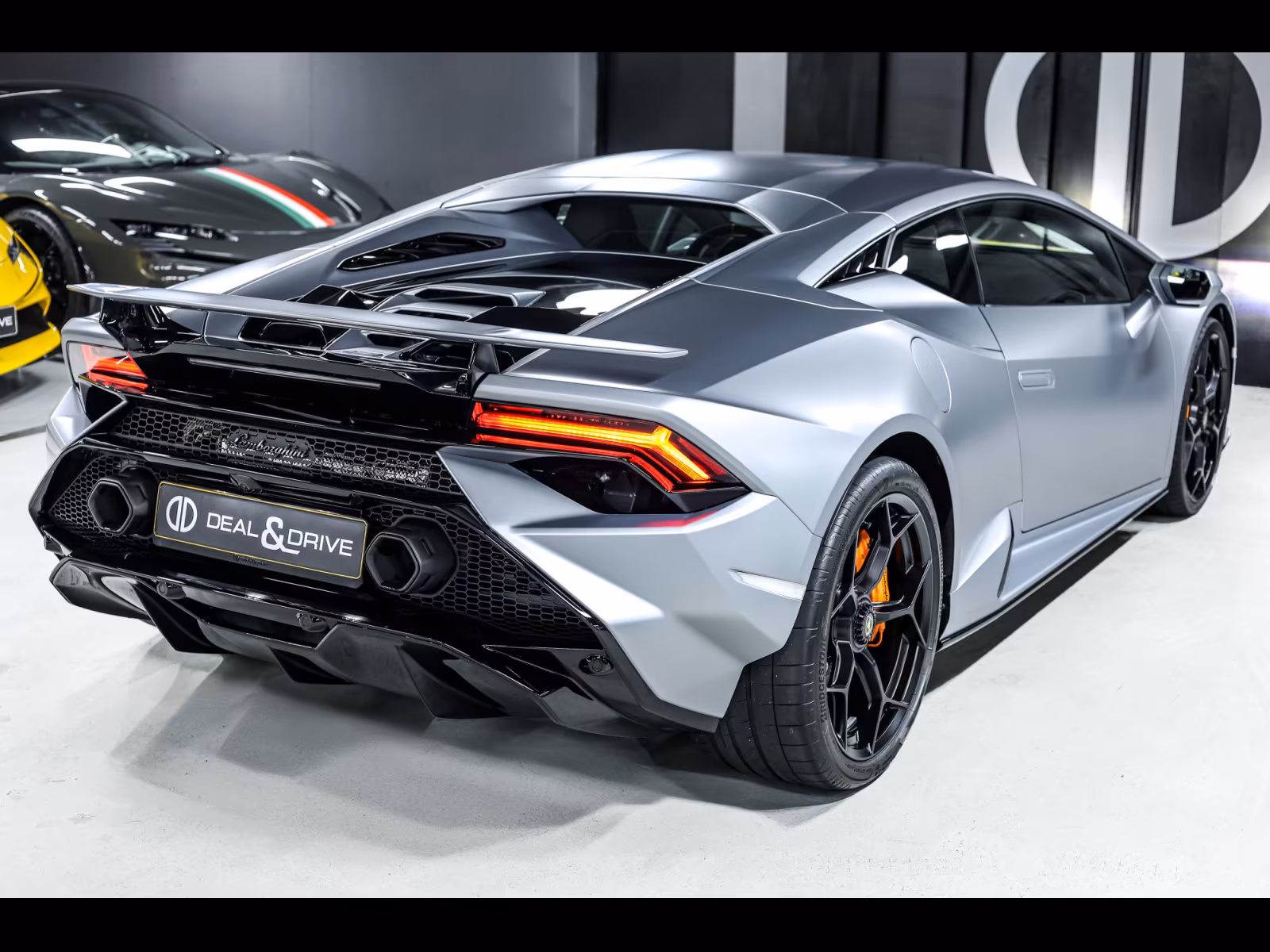 Lamborghini Huracan Tecnica (foto 7/17)