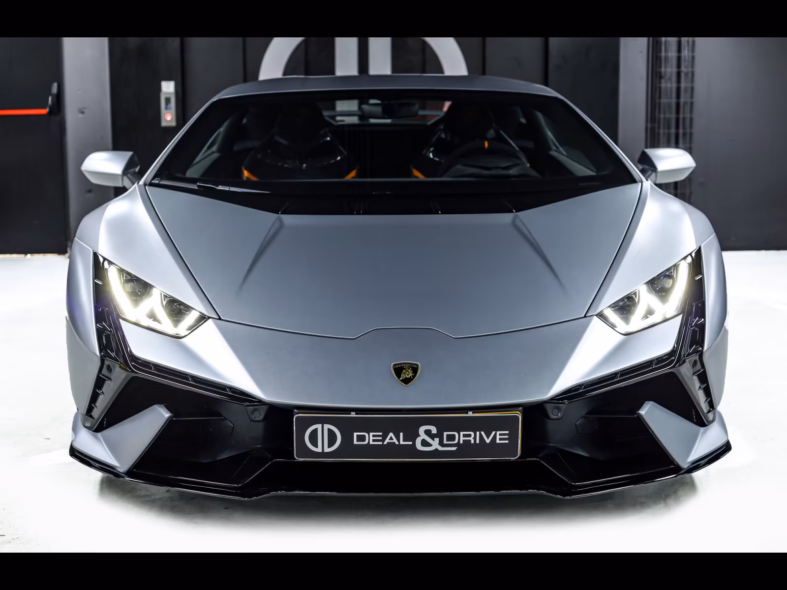 Lamborghini Huracan Tecnica (foto 2/17)