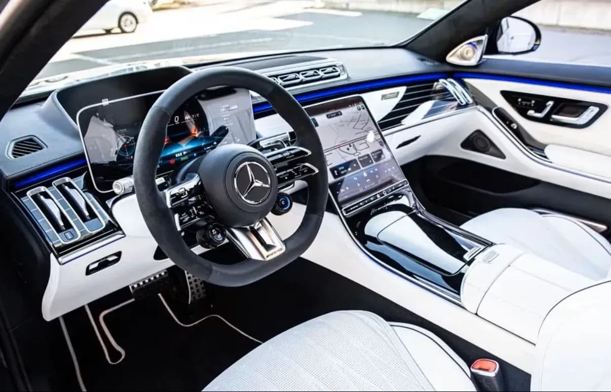 Mercedes-Benz S 63 AMG ePerformance Long (foto 6/10)