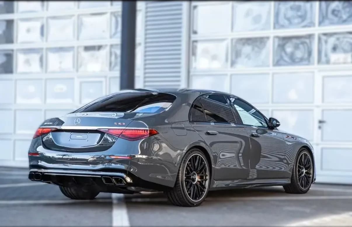 Mercedes-Benz S 63 AMG ePerformance Long (foto 4/10)