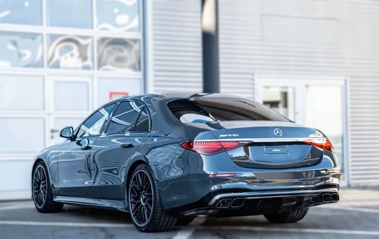 Mercedes-Benz S 63 AMG ePerformance Long (foto 5/10)
