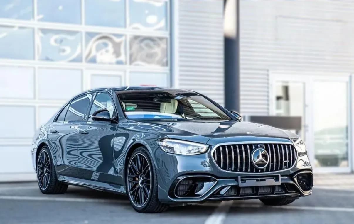 Mercedes-Benz S 63 AMG ePerformance Long (foto 3/10)