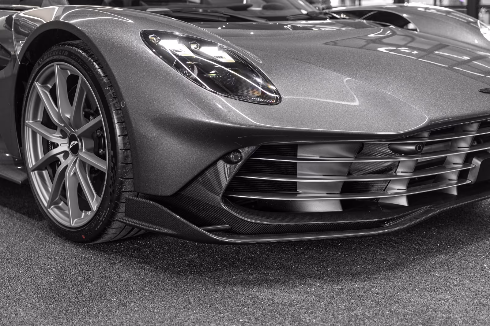 Aston Martin Valhalla (foto 6/20)
