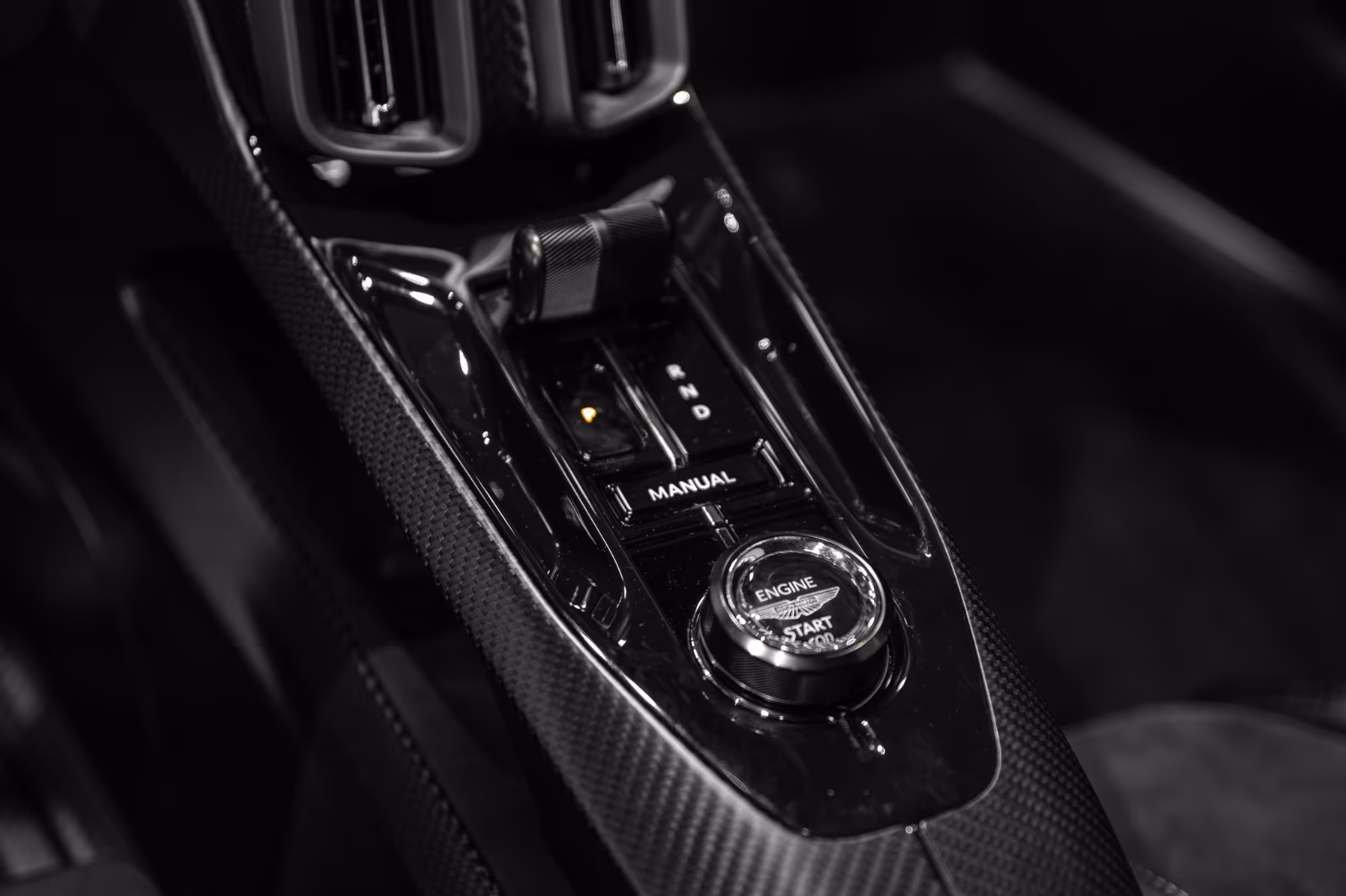 Aston Martin Valhalla (foto 19/20)