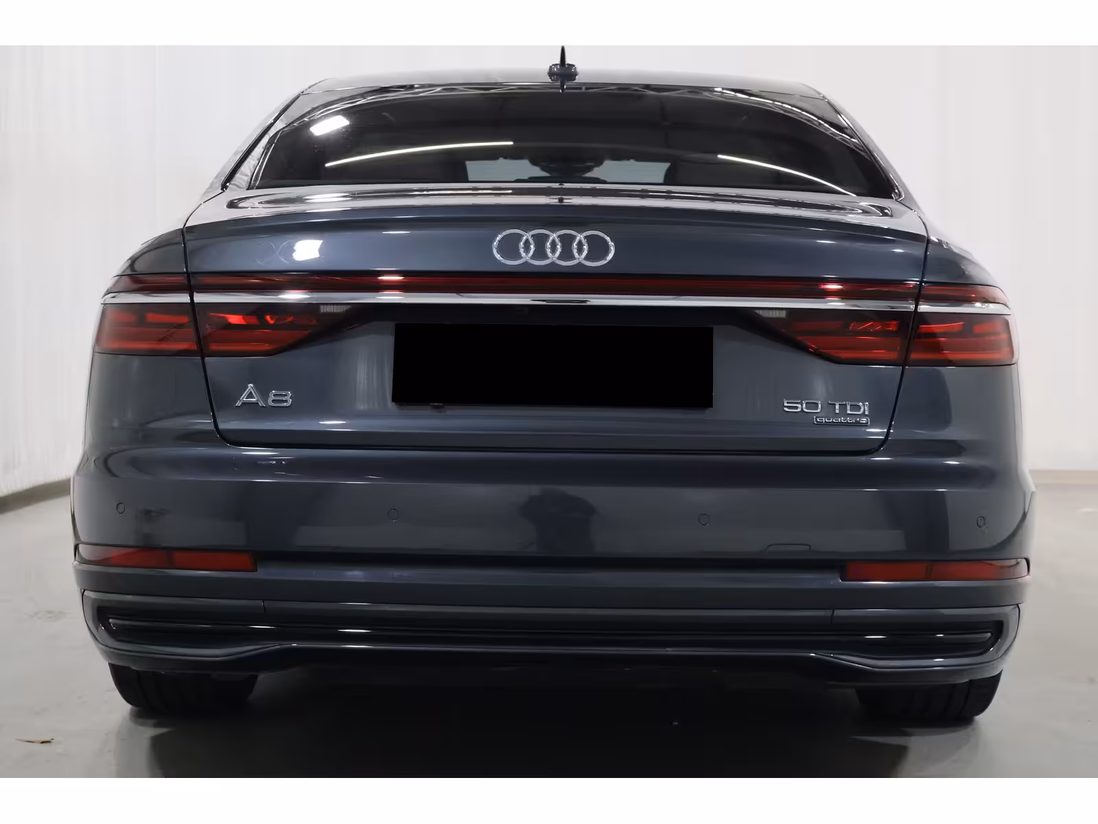 Audi A8 50 TDI (foto 5/20)