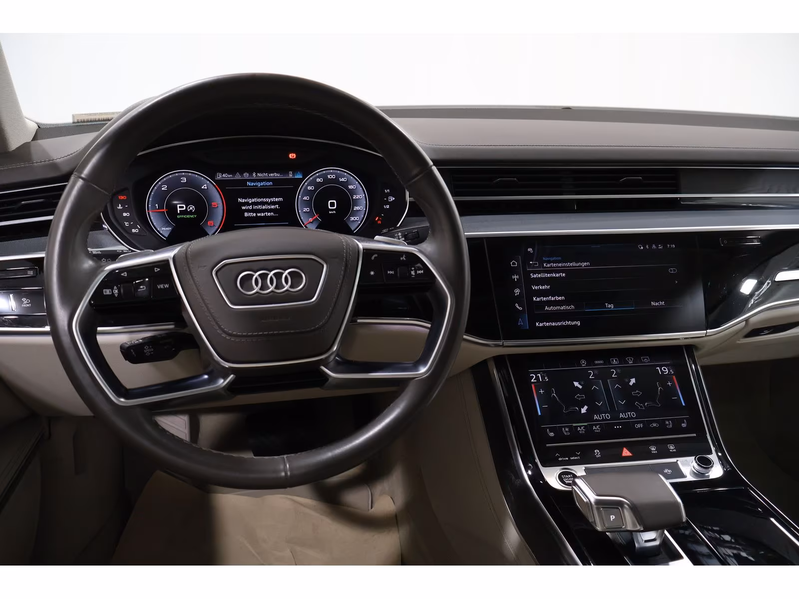 Audi A8 50 TDI (foto 13/20)