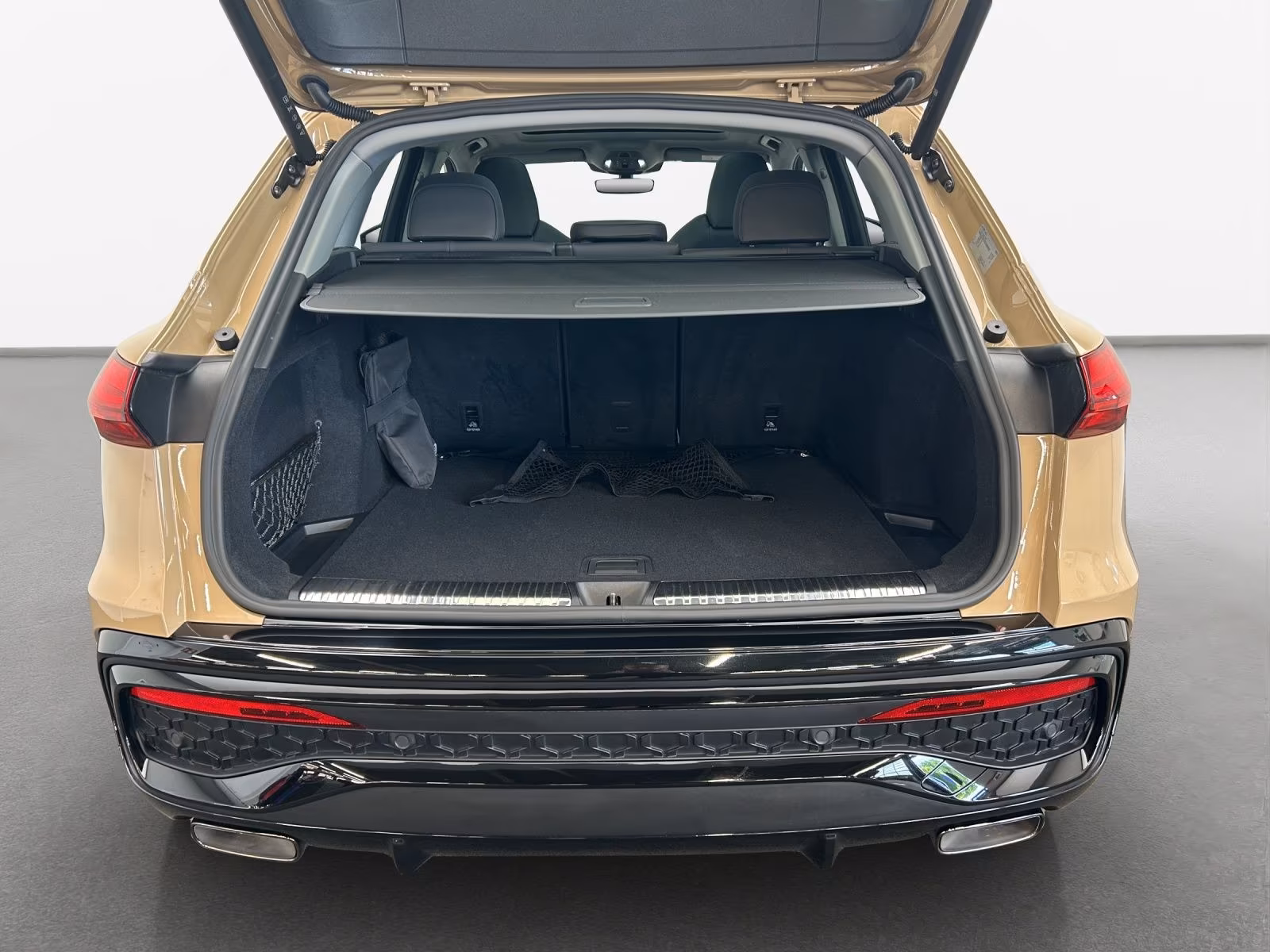 Audi Q5 (foto 5/21)