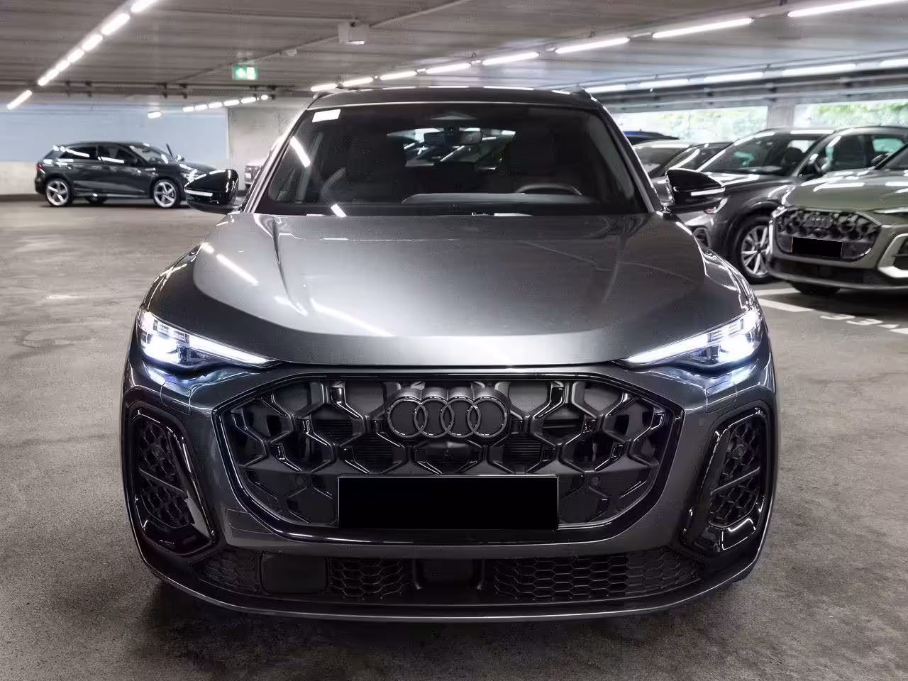 Audi Q5 (foto 2/22)