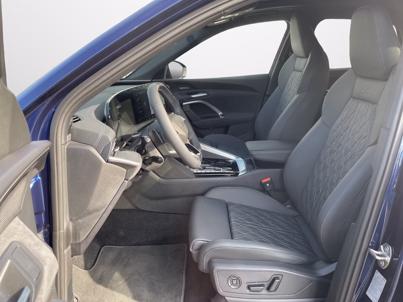 Audi Q5 (foto 5/12)
